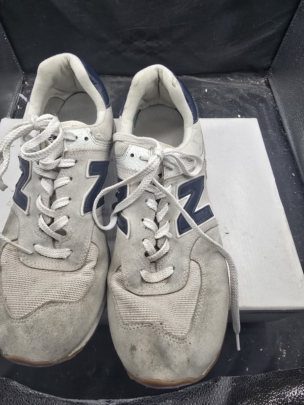 New Balance White‎ and Navy Retro Runner Sneakers